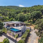 Belenos Piscine Vue