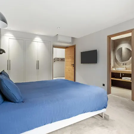 Belenos Piscine Vue Villa *