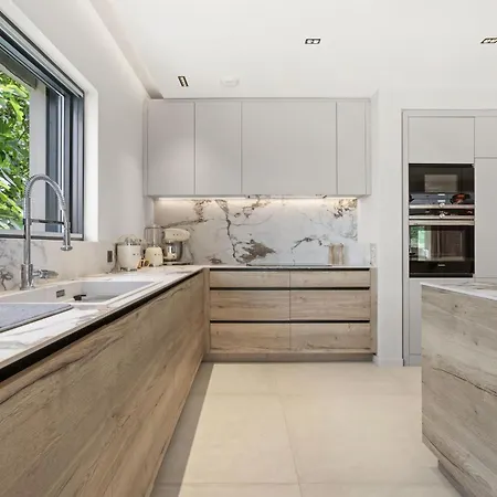 Belenos Piscine Vue *